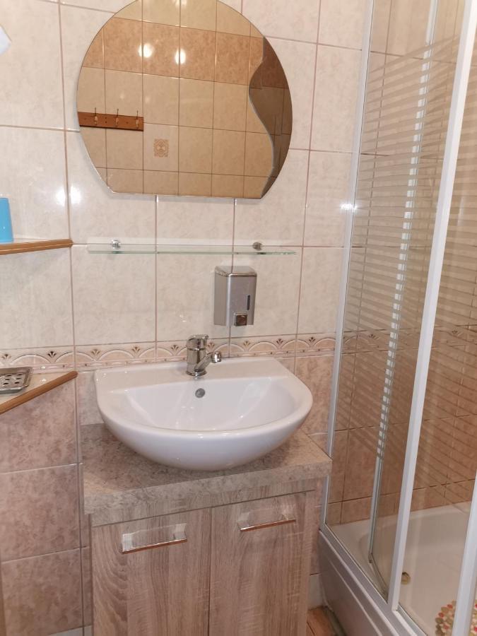 Czerwonki Apartament ムロンゴヴォ エクステリア 写真